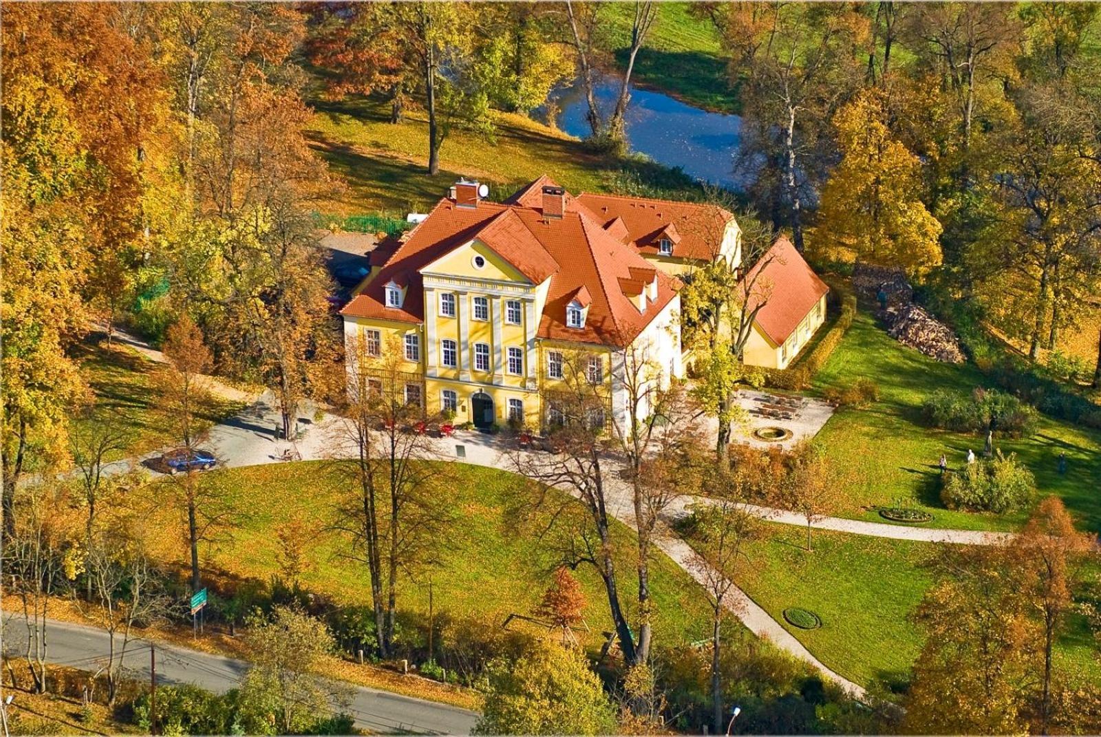 Palac Lomnica - Karkonosze / Riesengebirge Jelenia Góra Eksteriør bilde